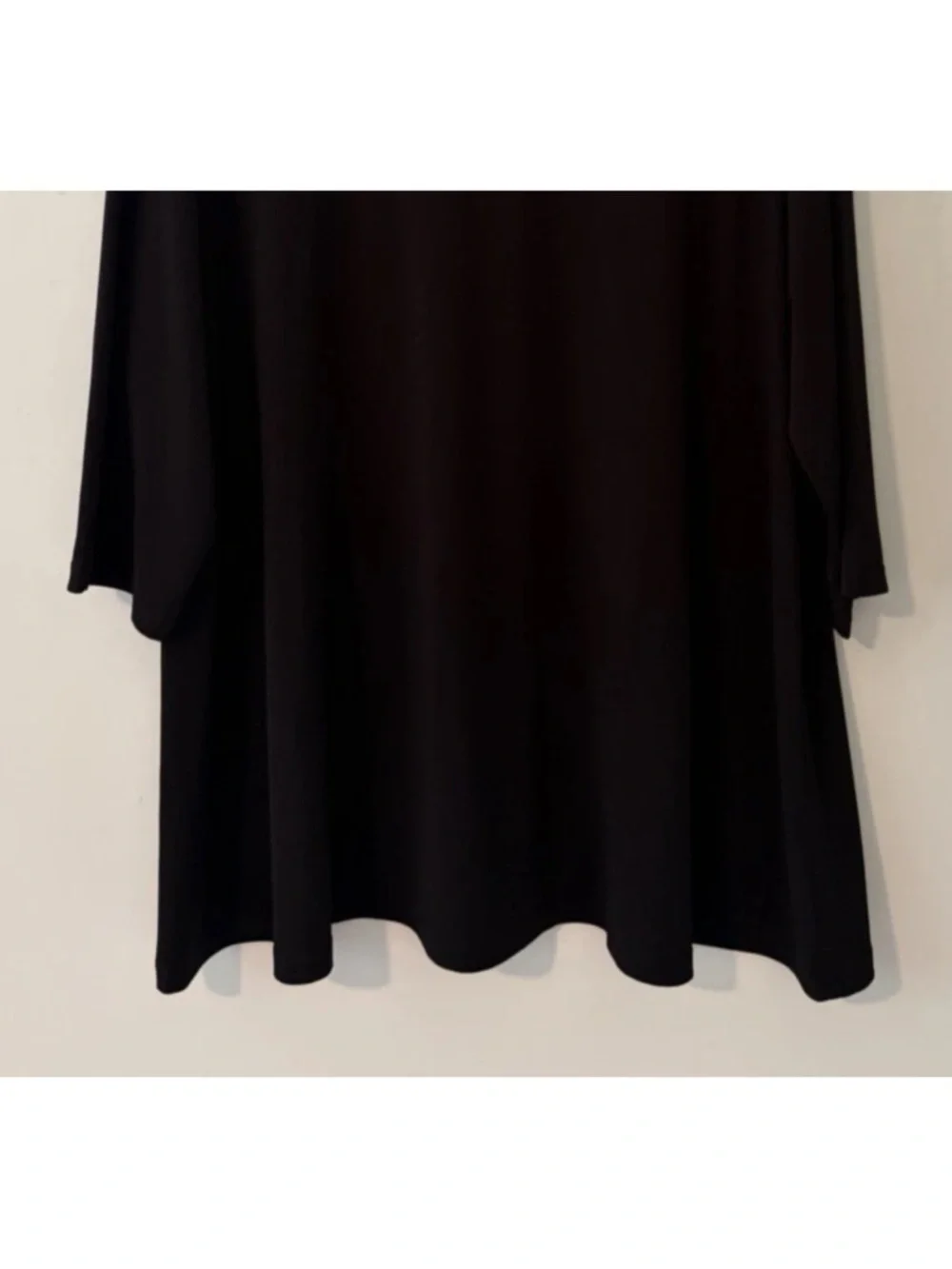 Susan Graver Modern Essentials Liquid Knit Top Size 2XP - Picture 3 of 11